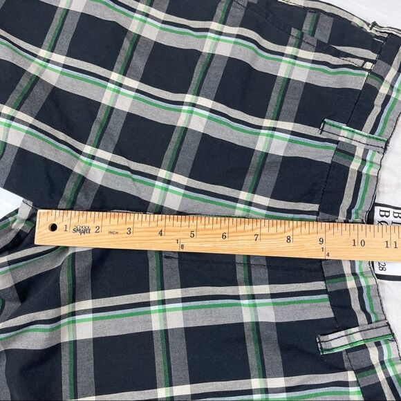 Billabong Women's Chino Shorts Plaid Casual Summer Mid Length Flat Front Size 28 - Picture 7 of 9
